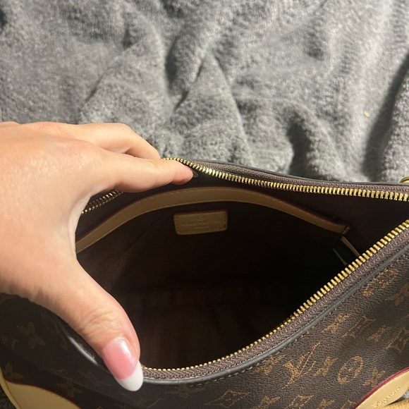 Fashion Inspired Brown Monogram Shoulder Bag: Convertable to crossbody - Picture 15 of 16